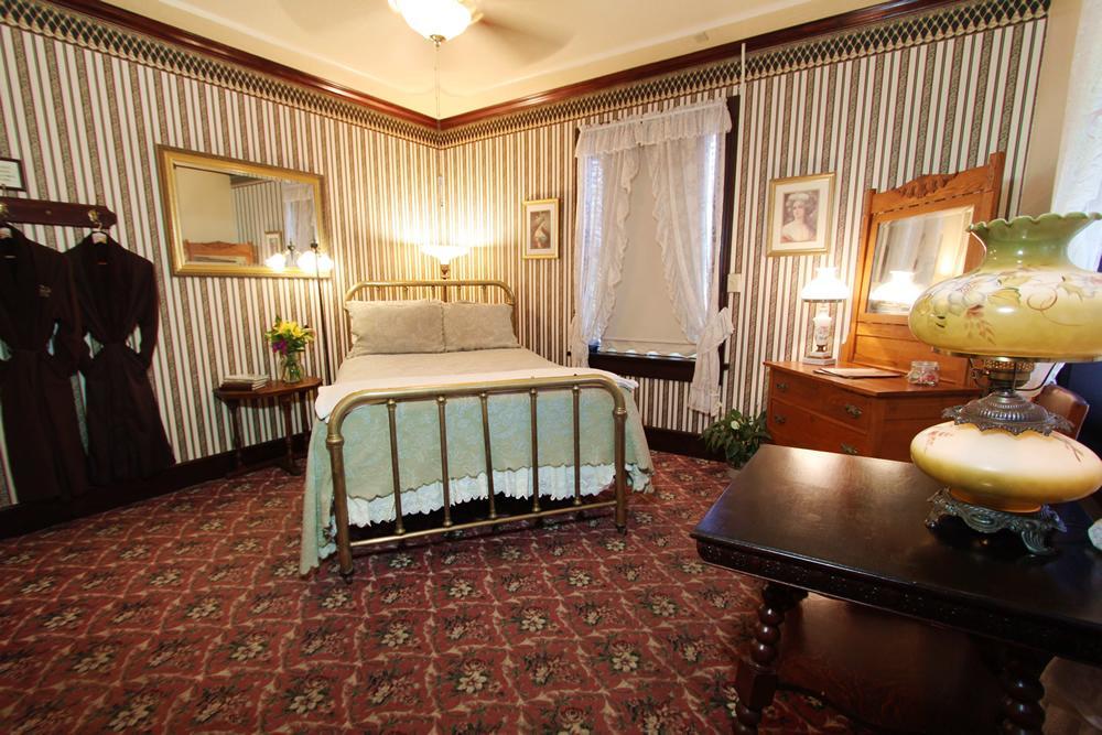 The National Hotel Jamestown Pokoj fotografie